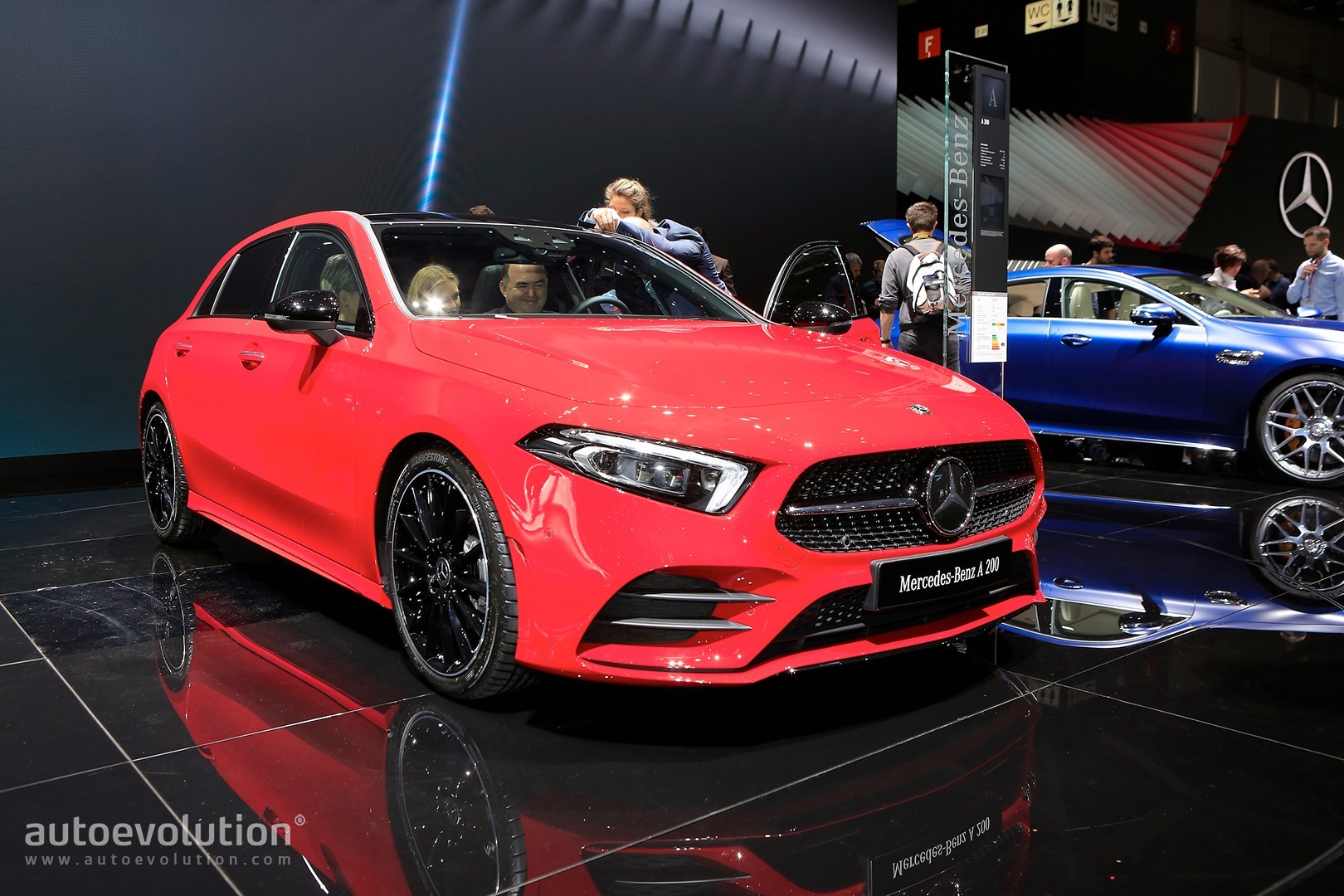 Mercedes-Benz-A-Class-2019-co-duy-nhat-ban-may-dau-anh-1