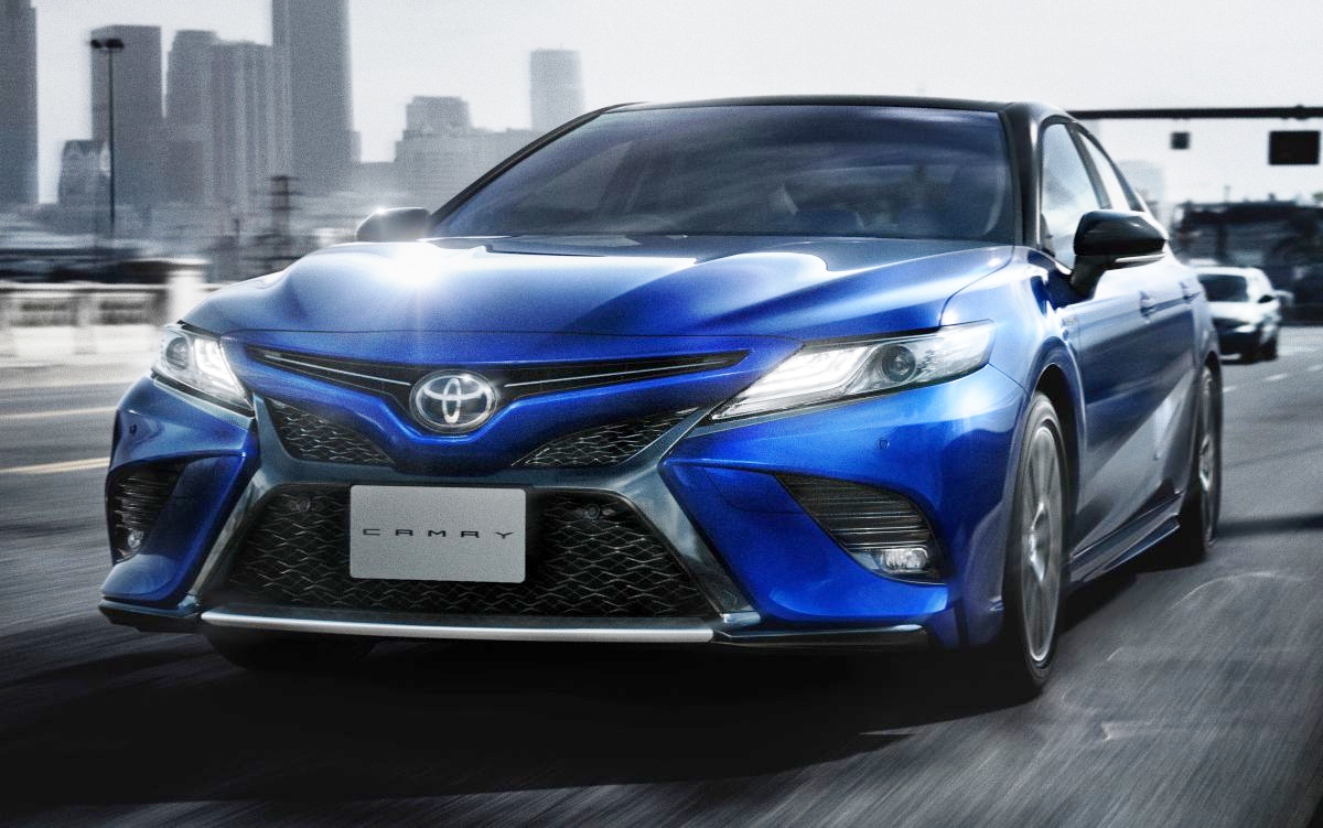 Toyota-Camry-Sport-2018-hybrid-mat-ngau-33-4km-lit-gia-772-trieu-dong-anh-1