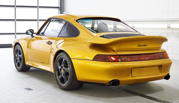 Porsche-che-xe-co-911-Turbo-phong-cach-the-thao-450-ma-luc-anh-2