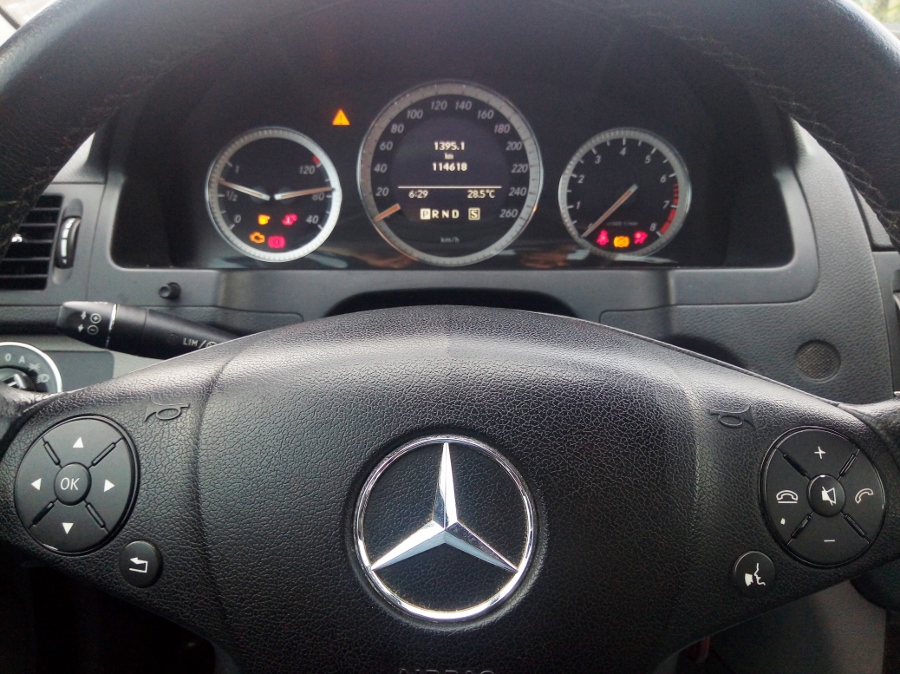 Mercedes-Benz-C200-Kompressor-Dep-va-sang-nhu-thuo-ban-dau-anh-14