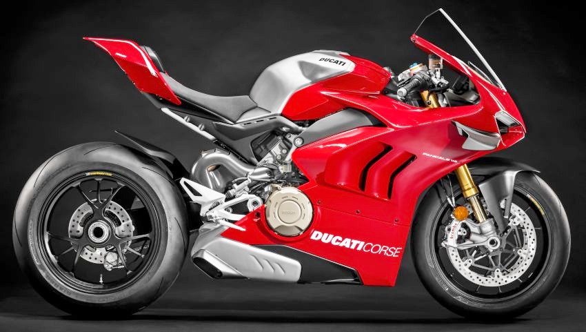 Ducati-Panigale-V4-R-2019-co-do-choi-moi-anh-5
