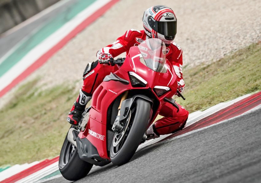 Ducati-Panigale-V4-R-2019-co-do-choi-moi-anh-8