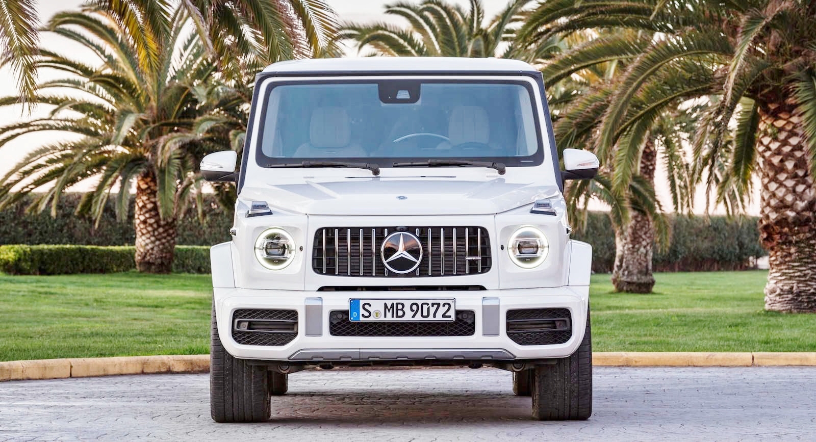 Mercedes-AMG-G63-2019-Ong-hoang-xe-dia-hinh-gia-147500-USD-anh-2