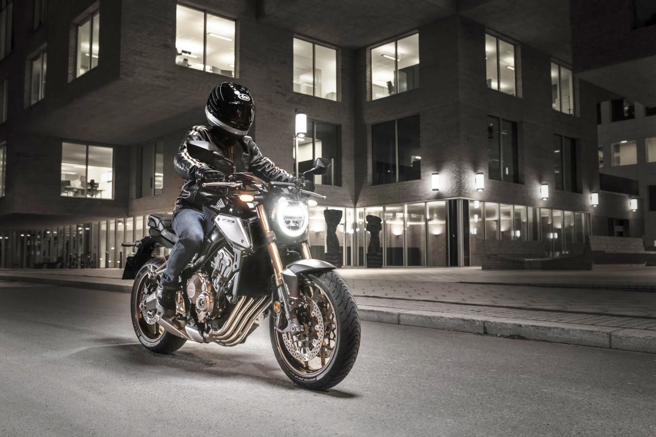 Nakedbike-dep-mat-Honda-CB650R-2019-thay-the-CB650F-anh-2