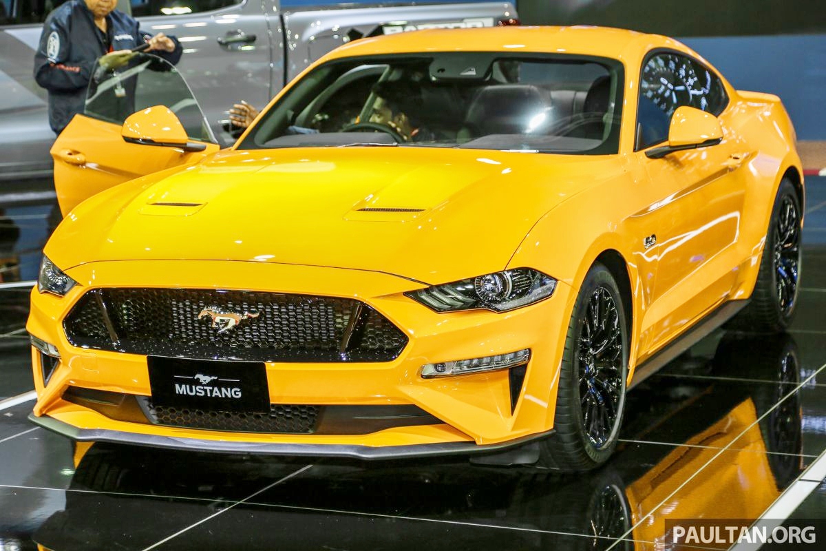 Ford-Mustang-2019-lot-xac-khien-fan-Dong-Nam-A-them-thuong-anh-1