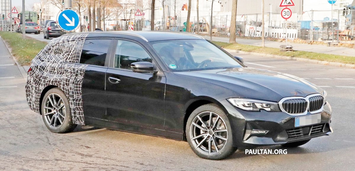 BMW-3-Series-Touring-2019-tiep tuc-hoan-thien-dep-mat-anh-4