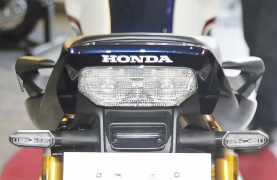 Nakedbike-Honda-CB1300SP-2019-ve-Viet-Nam-anh-23