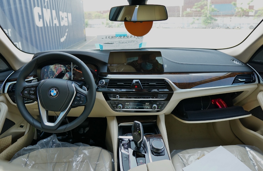 Noi-that-BMW-530i-2019-tai-Sai-Gon-anh-4
