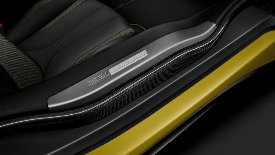 bmw-i8-phien-ban-dac-biet-protonic-frozen-yellow-edition-anh5