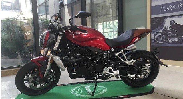 Benelli sản xuất mô tô 750cc nhái theo Ducati Monster?