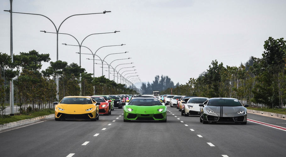 Lamborghini Urus được chào đón “đặc biệt” thế nào tại Singapore