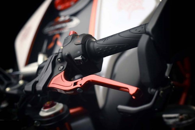 MV Agusta phát triển phiên bản mới dành riêng cho Lewis Hamilton - ảnh4