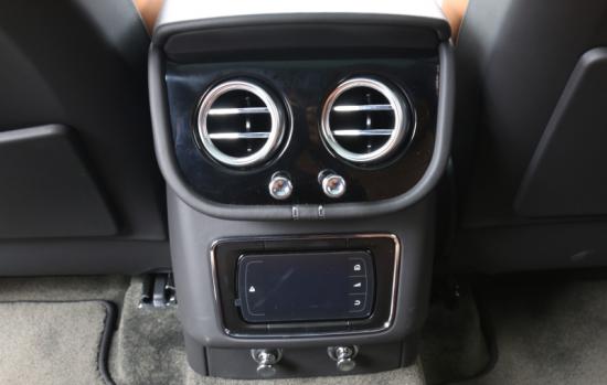 Ngắm SUV Bentley Bentayga giá 23 tỷ đồng tại Sài Thành_ảnh18