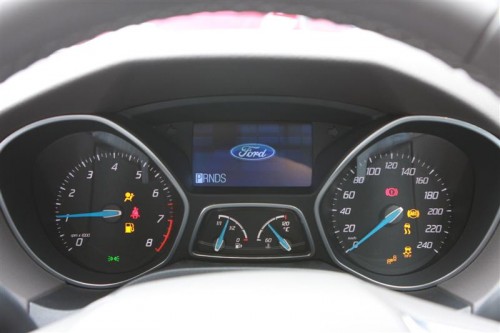 Giá bán Ford Focus a12 Giá bán Ford Focus a11