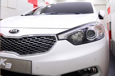 Kia Forte thế hệ mới lộ ảnh thật 1