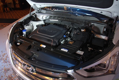 Ra mắt Hyundai Santa Fe và i30 mới tại Việt Nam 4 Ra mắt Hyundai Santa Fe và i30 mới tại Việt Nam 4
