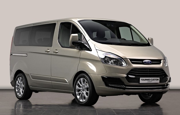 Ford Transit mới