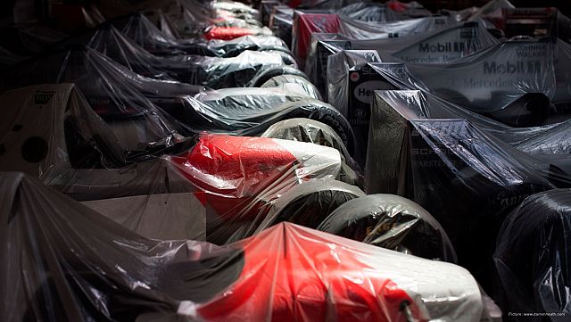 McLaren xé lẻ bộ sưu tập xe đua cho các Showroom ảnh 4