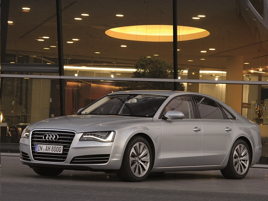 Audi muộn màng trong cuộc đua sedan hybrid hạng sang