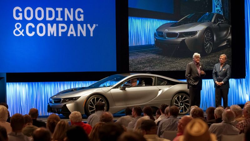 Xe điện BMW i8 phiên bản độc giá gần 1 triệu USD