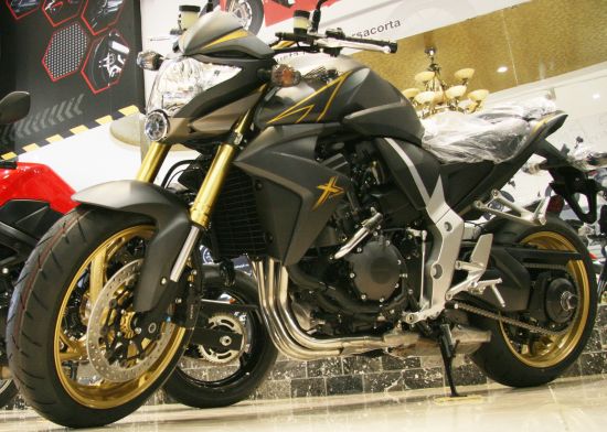Honda CB1000R đời mới nhất tại Việt Nam giá 500 triệu