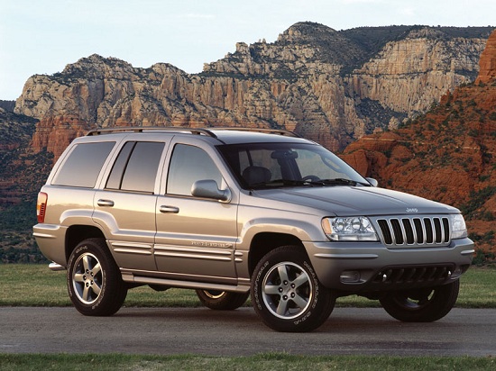 Gần 1 triệu xe Jeep có thể bị bung túi khí khi xe chạy