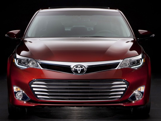 Hấp dẫn hơn với Toyota Avalon đời mới 