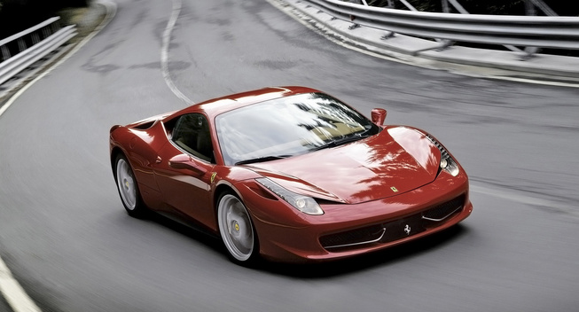 Ferrari tăng doanh số bán hàng lên 10.000 chiếc/năm