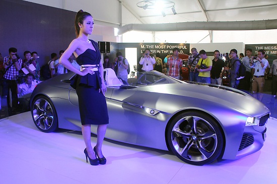 BMW Vision ConnectedDrive xuất hiện tại Việt Nam