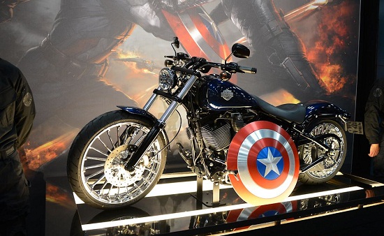 ‘Chiến binh mùa đông’ Harley ‘tấn công’ mùa hè