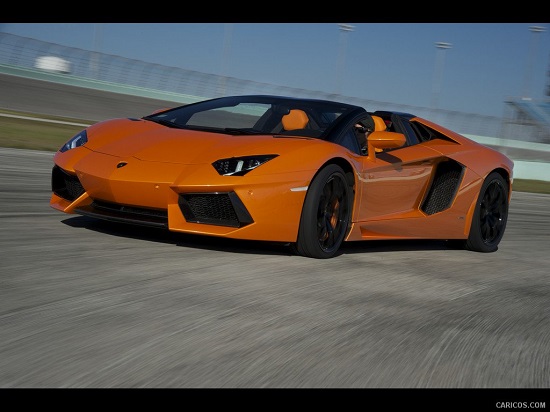 Mua căn hộ được tặng Lamborghini giá gần 9 tỷ  
