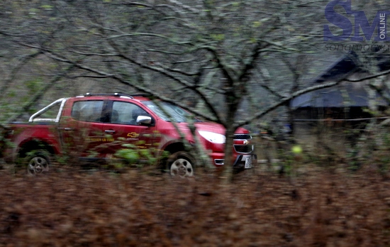 Chevrolet Colorado xuyên mây tìm đào