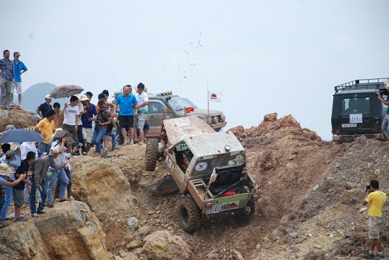 Kết thúc bất ngờ và thú vị của Halong Challenge 2012