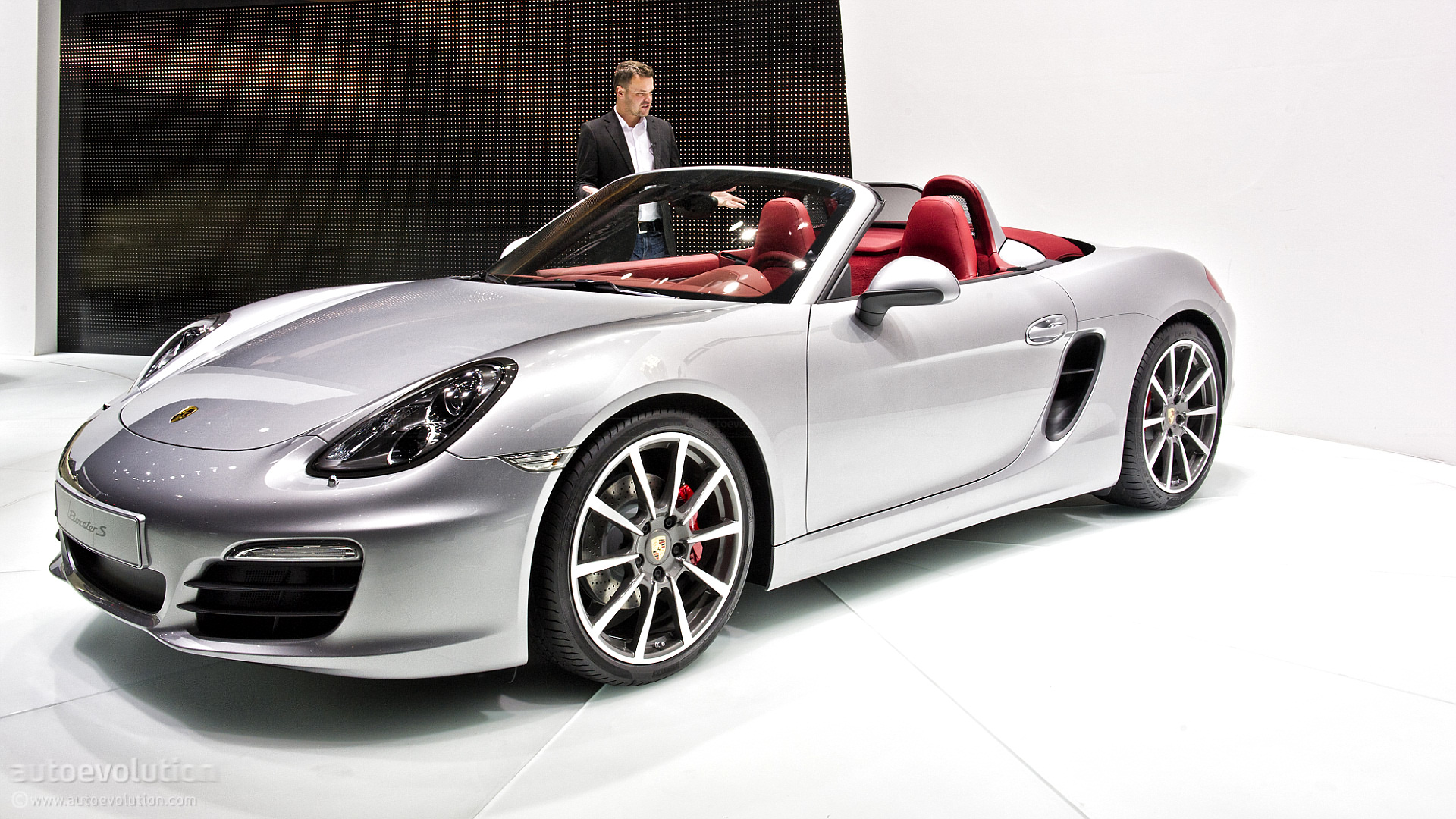 Porsche muốn bán được Boxster mới tại Triển lãm ôtô 2012