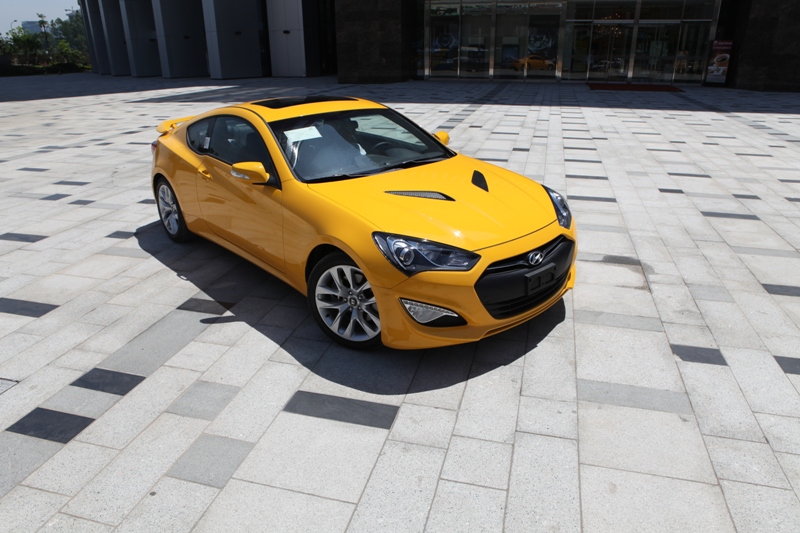 Hyundai Genesis Coupe 2013 - nhiều cải tiến, giá tăng ít