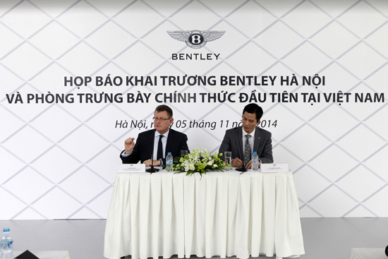 Thị trường xe Việt một tuần "hoa mắt" với mẫu mới