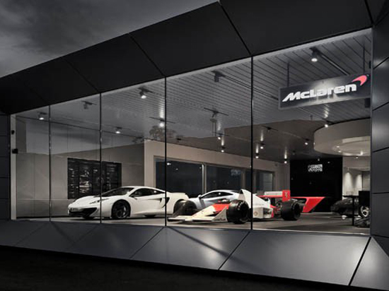 McLaren xé lẻ bộ sưu tập xe đua cho các Showroom