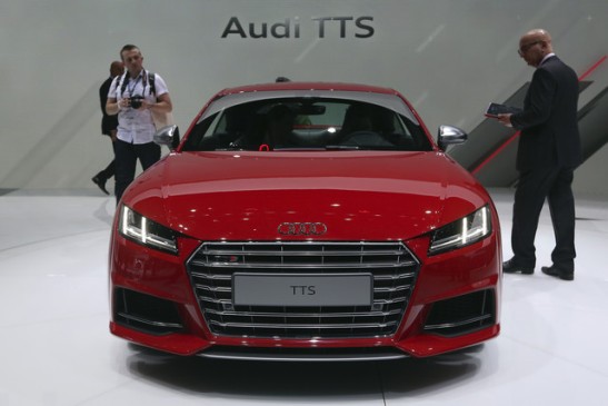 Audi vượt BMW về lượng tiêu thụ xe sang