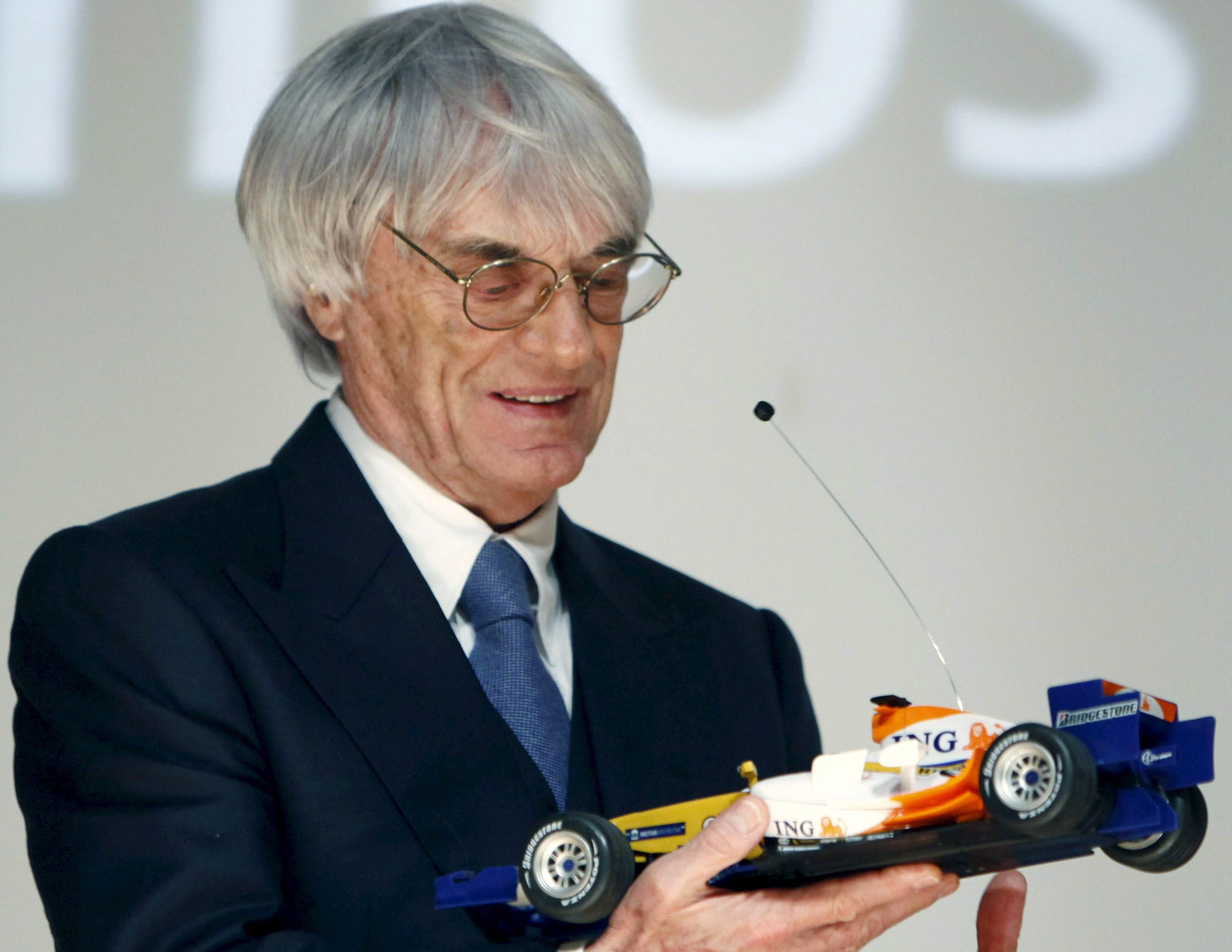 “Ông trùm” F1 có ý định cứu đường đua Nurburgring
