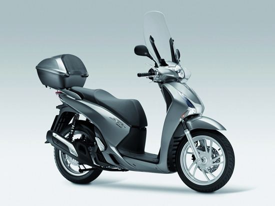 Honda SH châu Âu ra mắt, giống với xe lắp ráp trong nước