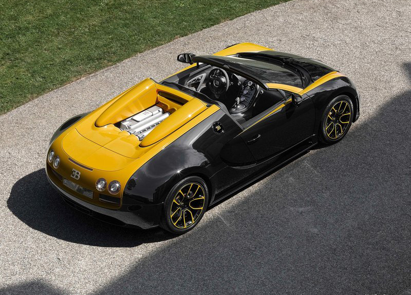 Bugatti tiếp tục gây “choáng” với Veyron Grand Sport Vitesse ‘1 of 1’