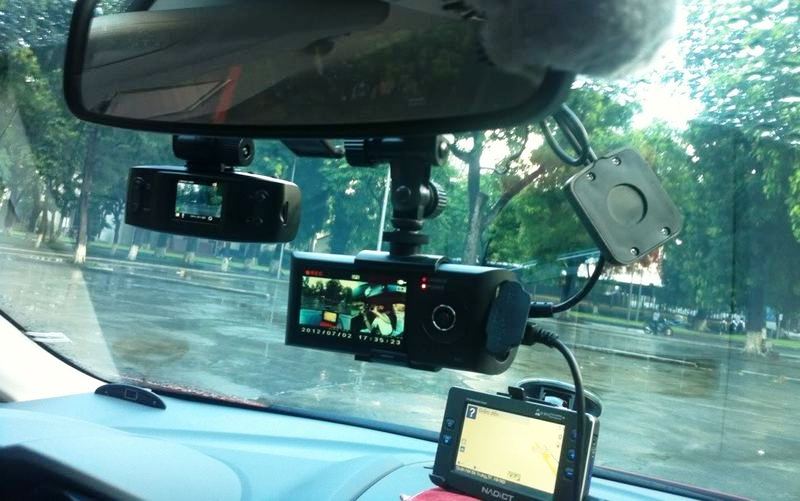  Dân chuộng lắp camera hành trình lên ôtô để phòng vệ
