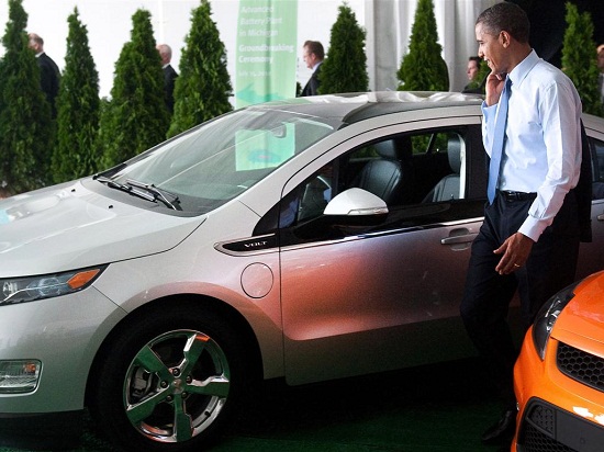 Obama bị ‘vạ lây’ bởi vụ nổ pin của GM