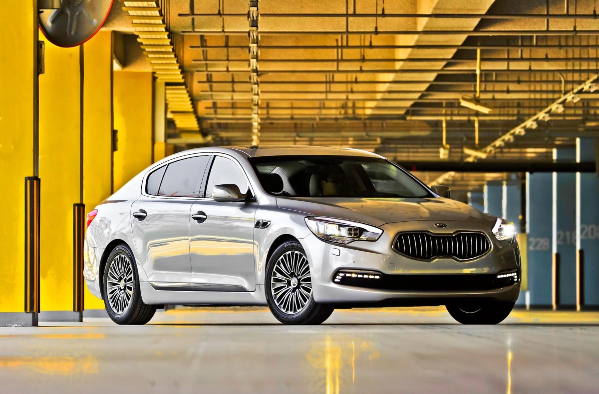 Hyundai và Kia đang lấn sang phân khúc cao cấp