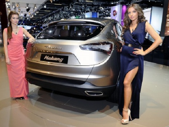 Chạy đua “SUV hóa” siêu xe