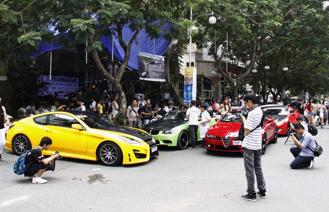 Nhiều xe độ độc tụ hội giao lưu tại Sài Gòn