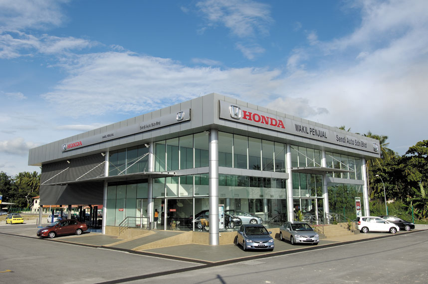 Doanh số toàn cầu của ôtô Honda giảm 13%