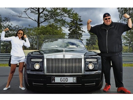 Ông chủ Megaupload chi triệu đô tỷ thí với cựu vô địch F1