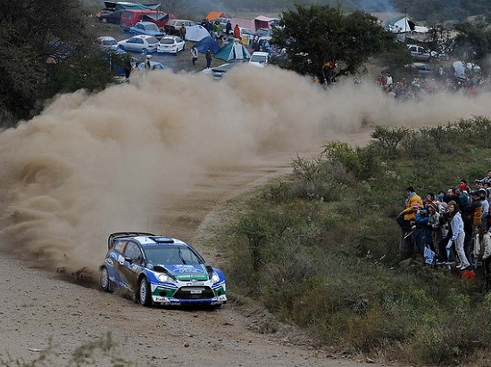 Clip giải đua xe WRC: Điên cuồng hơn cả phim hành động