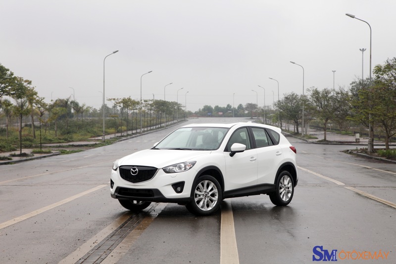 Giá xe Mazda nhập khẩu giảm mạnh nhờ chênh lệch tỷ giá
